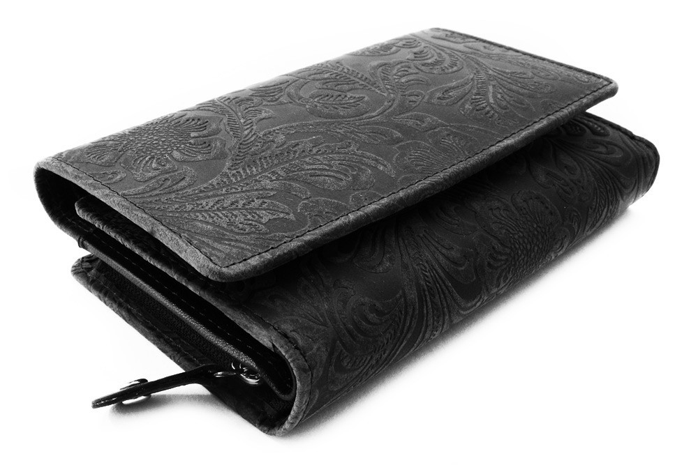 Černá dámská střední kožená peněženka s klopnou Aspasia