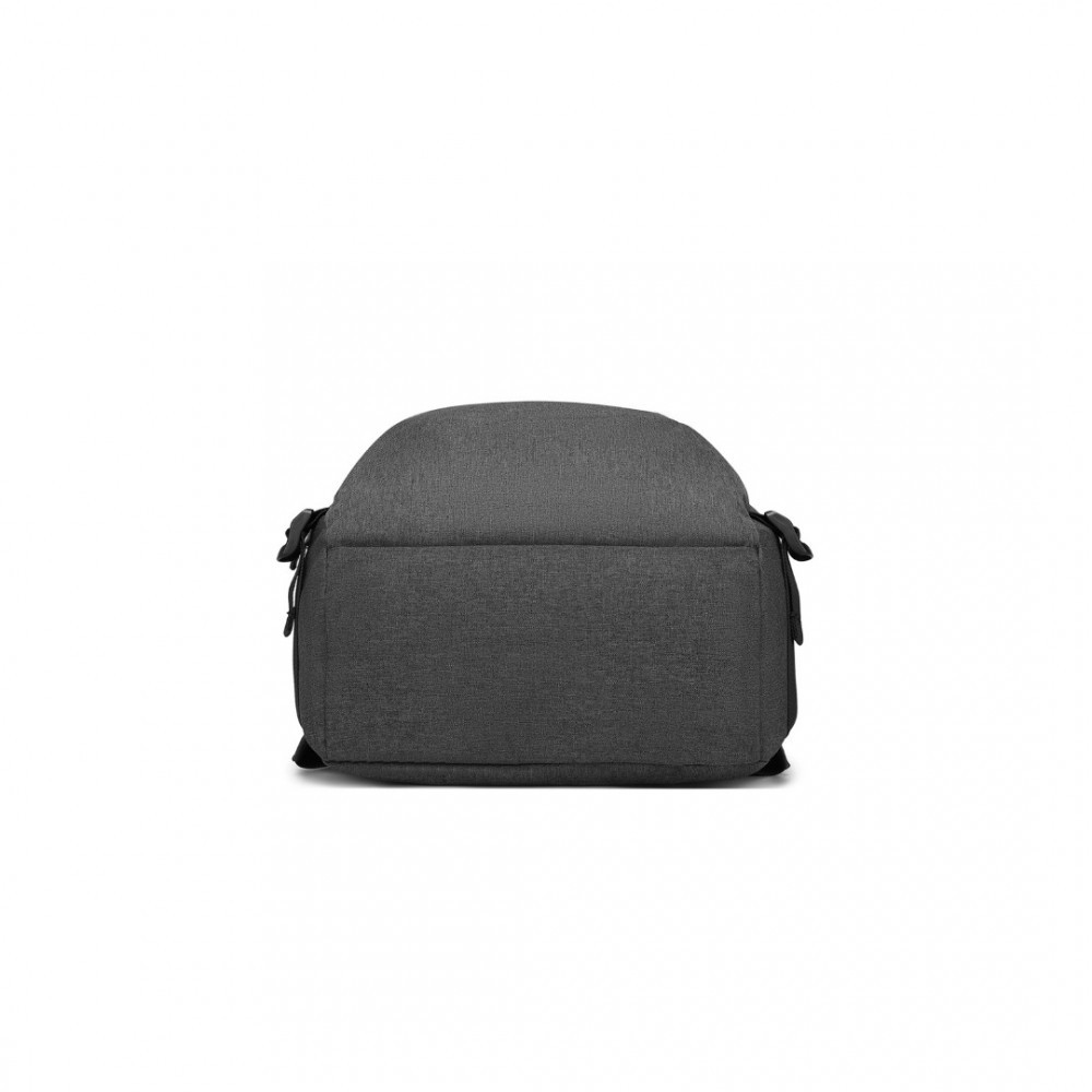 Tmavě šedý moderní batoh s USB portem Acxa