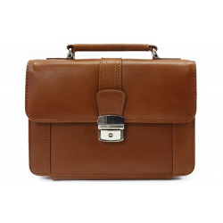 Světle hnědá kožená etue se sklápěcím registrem a držadlem Cooper