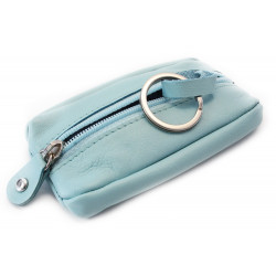 Světle modrá kožená klíčenka se zipovou kapsou Lana