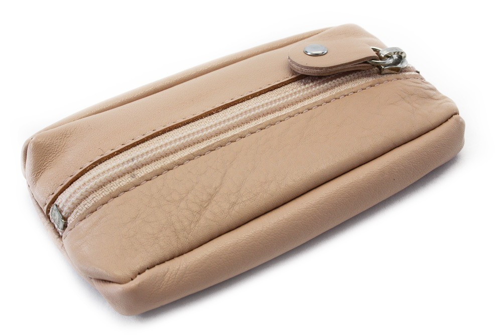 Béžová kožená klíčenka se zipovou kapsou Lana