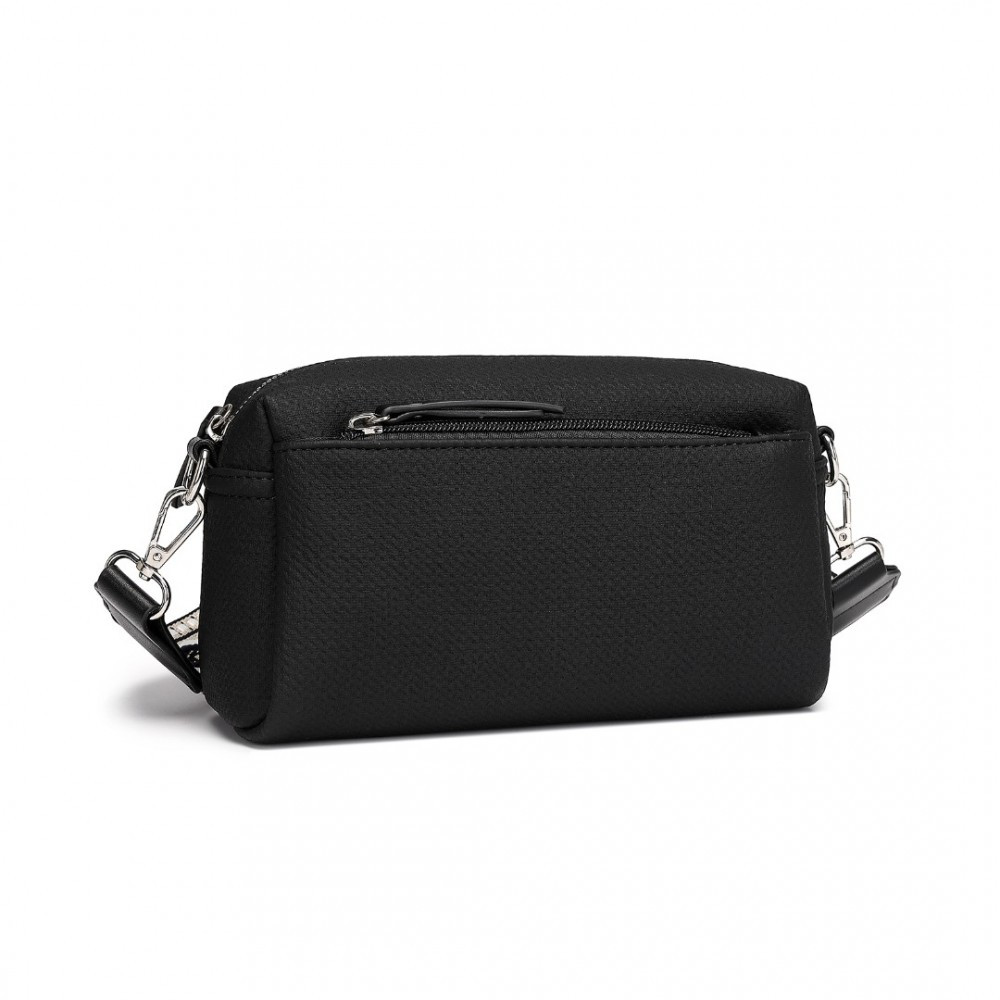Černá crossbody kabelka s výrazným popruhem Bethany