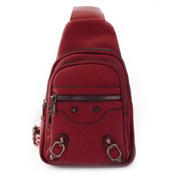 Červený dámský batoh přes tělo Vespera