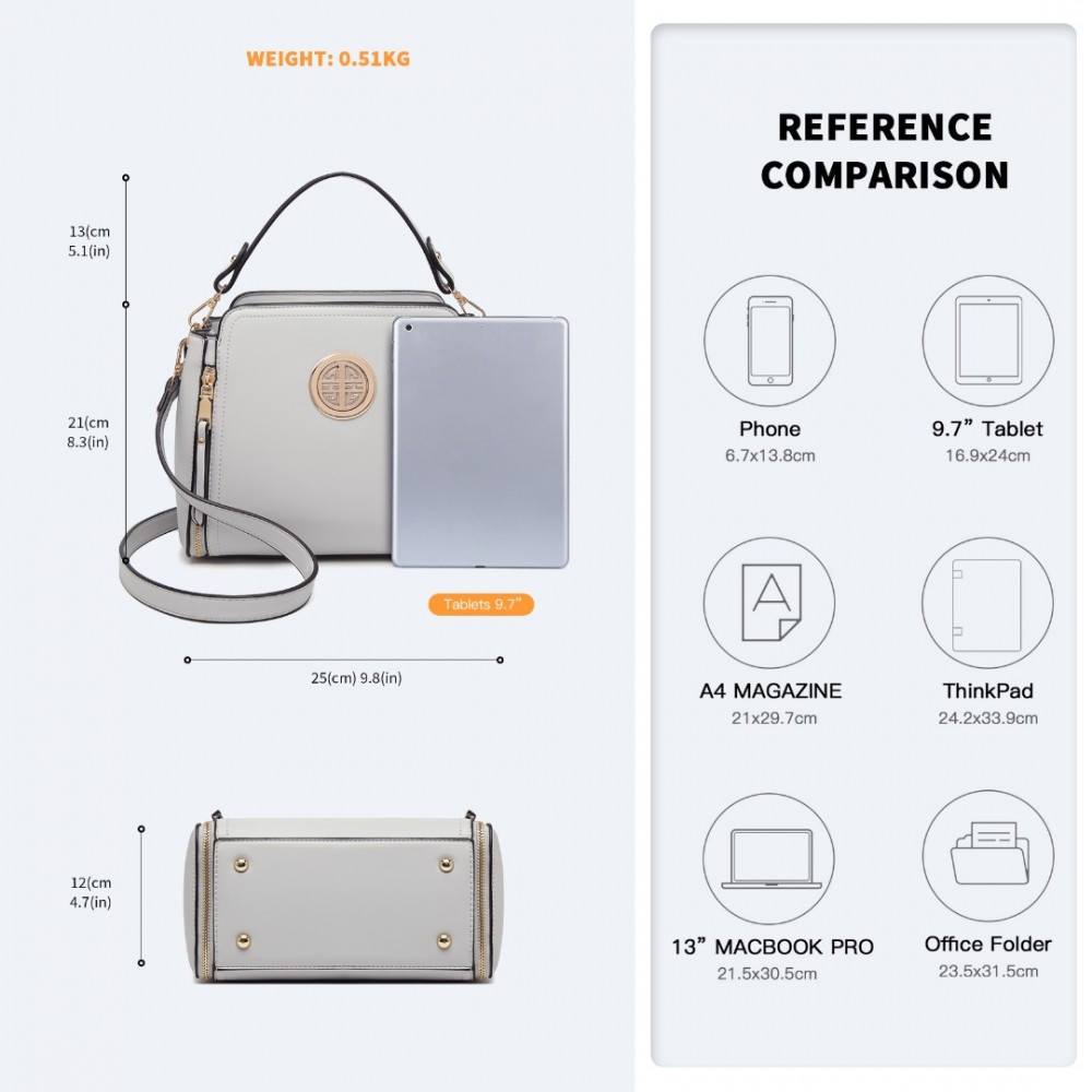 Světle šedá zipová crossbody dámská kabelka Zivana