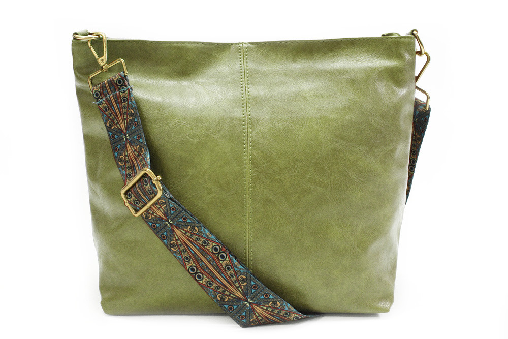Světle zelená dámská jednoduchá crossbody kabelka Amaya