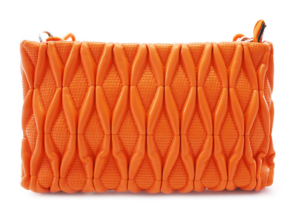 Oranžová netradiční prošívaná crossbody dámská kabelka Azzini