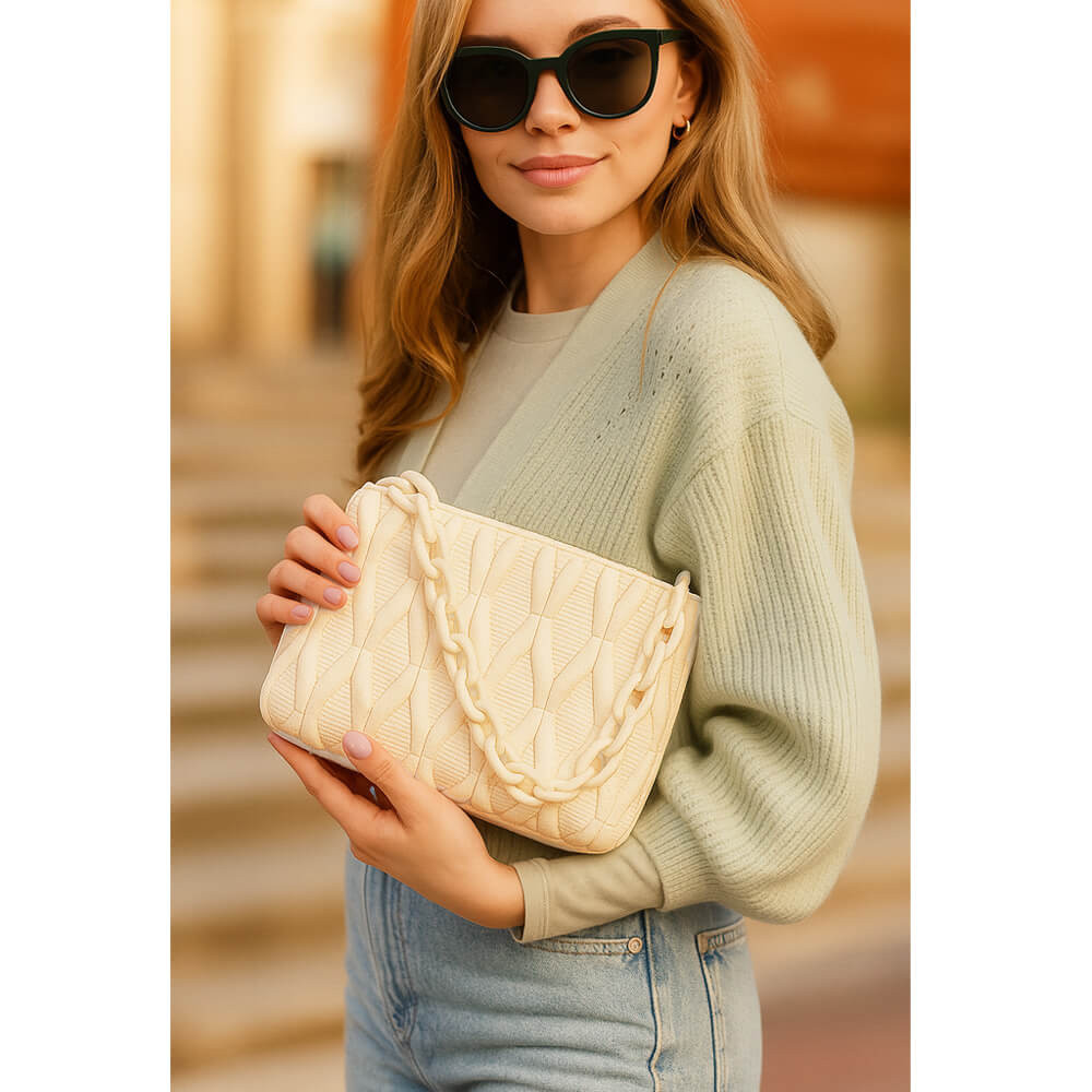 Smetanová netradiční prošívaná crossbody dámská kabelka Azzini