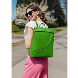 Zelený praktický dámský batoh Ivora