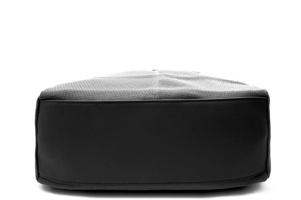 Černá dámská taška do ruky i přes rameno Izumi