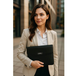 Černý kožený obal na tablet s klopnou Vince