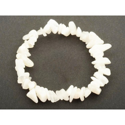 Bílý dámský náramek z minerálů Mesicny kamen