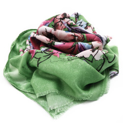 Zelený dámský elegantní šátek s motivem květin Aubrey