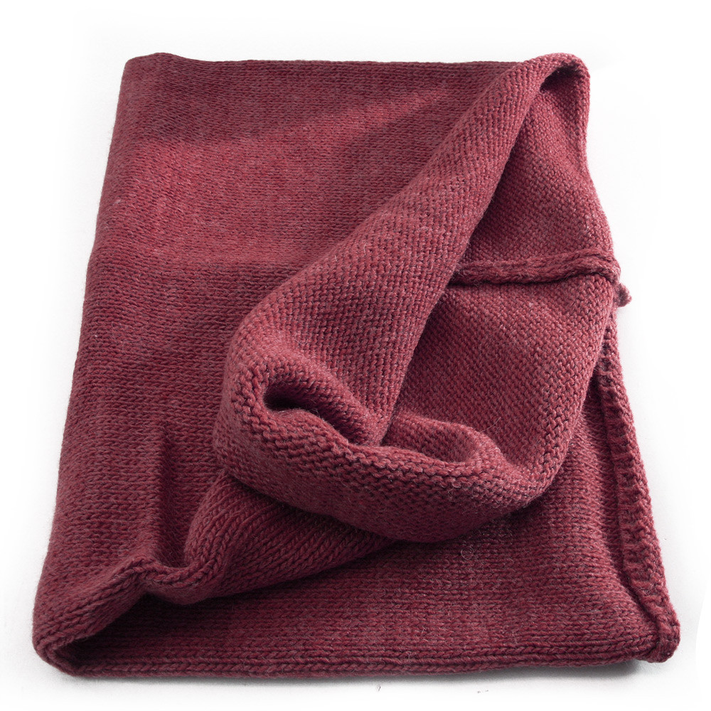 Vínově červený dámský pletený nákrčník Girard