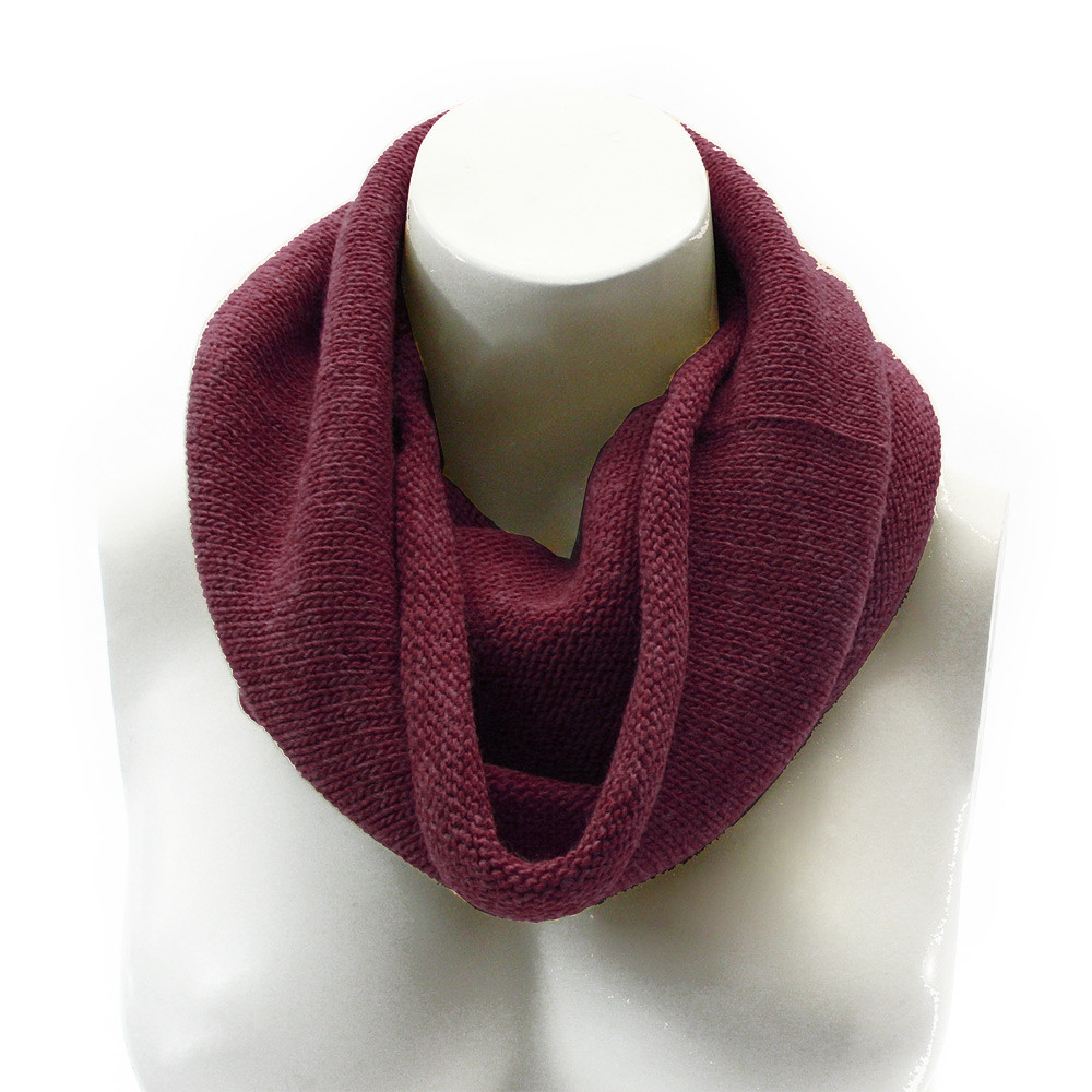 Vínově červený dámský pletený nákrčník Girard