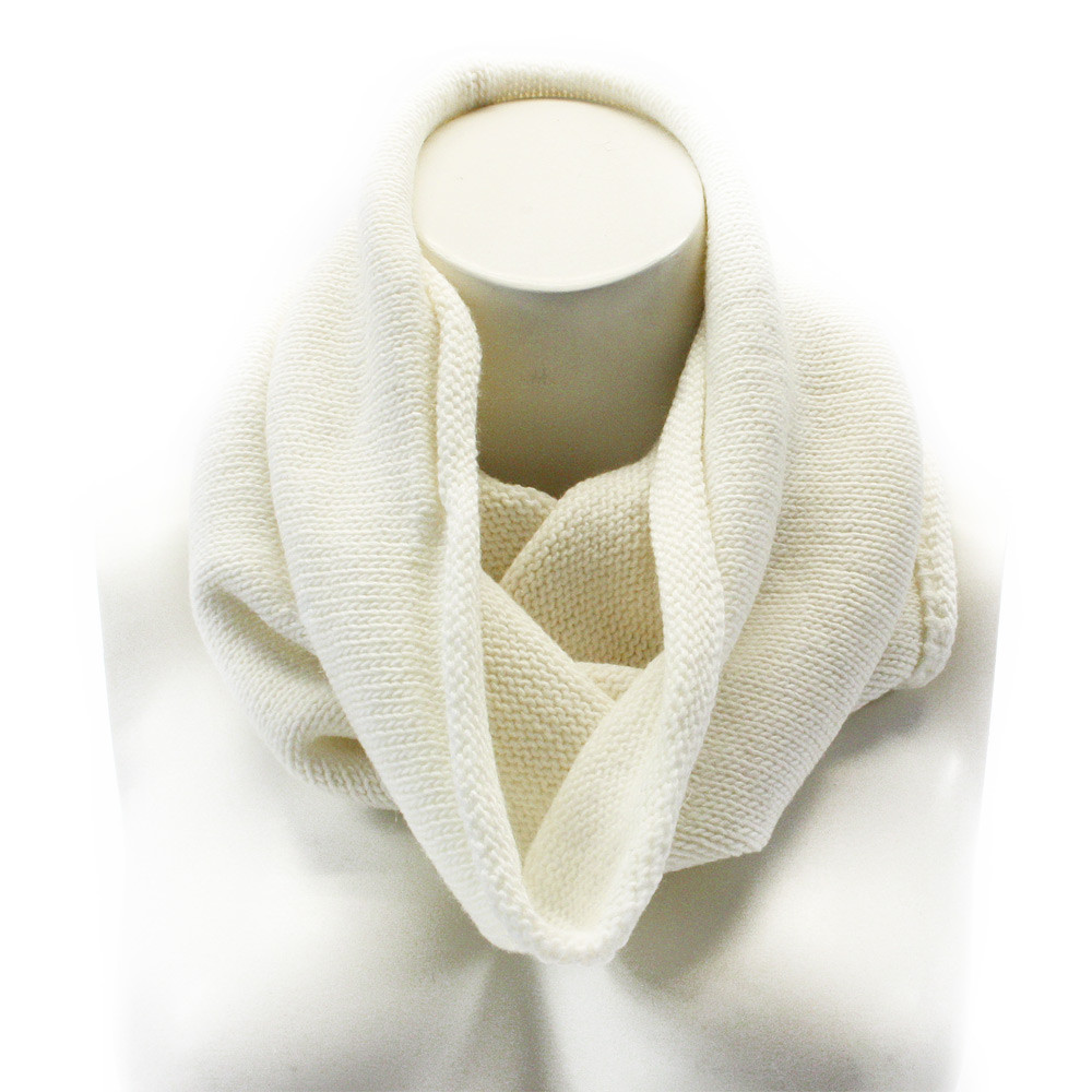 Smetanový dámský pletený nákrčník Girard