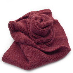 Vínově červený pletený dámský nákrčník Rivera