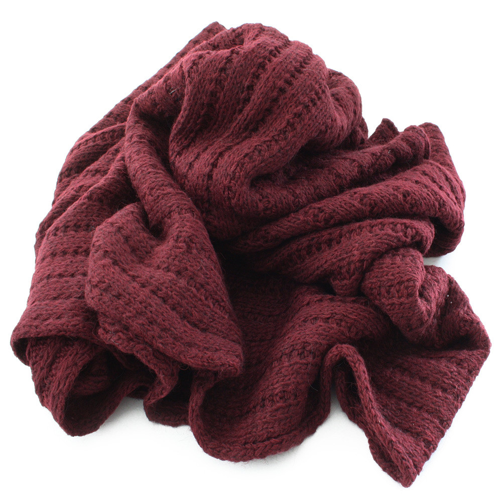 Vínově červený pletený dámský nákrčník Makoto