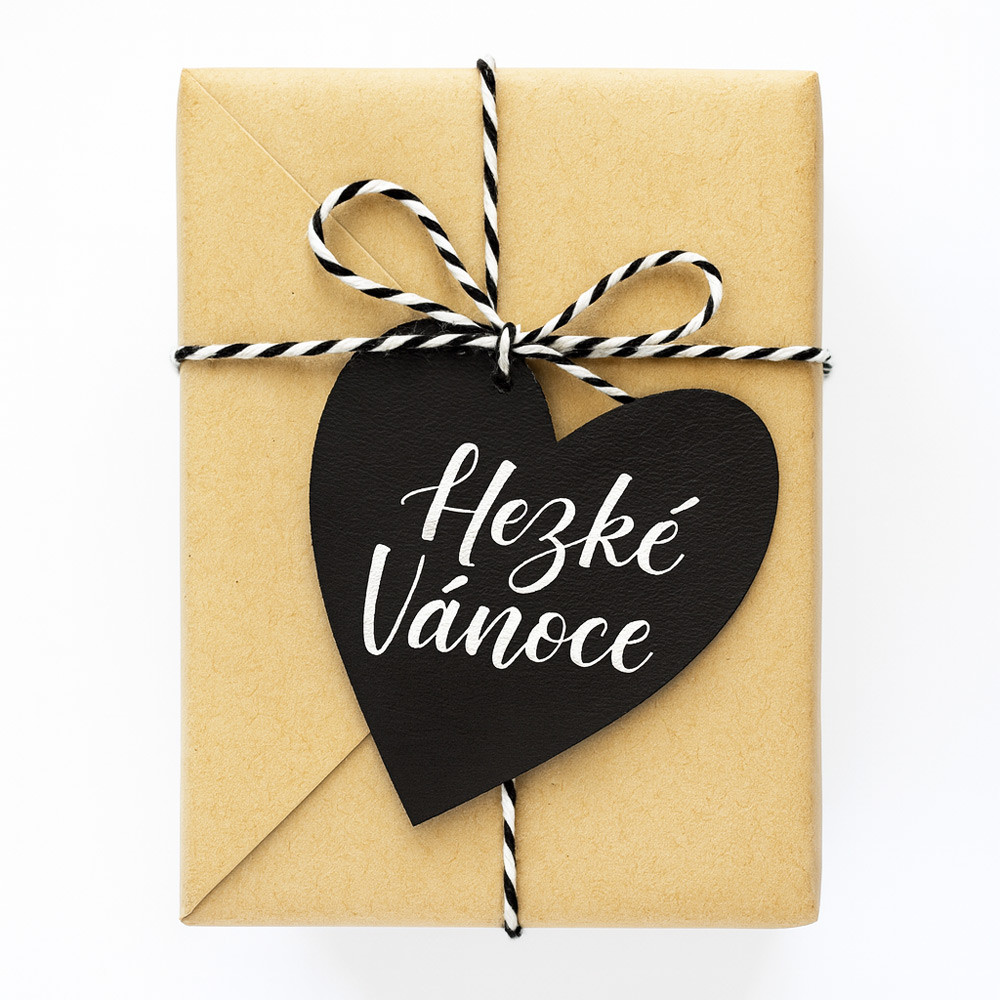 Černá vánoční ozdoba srdce Ayane