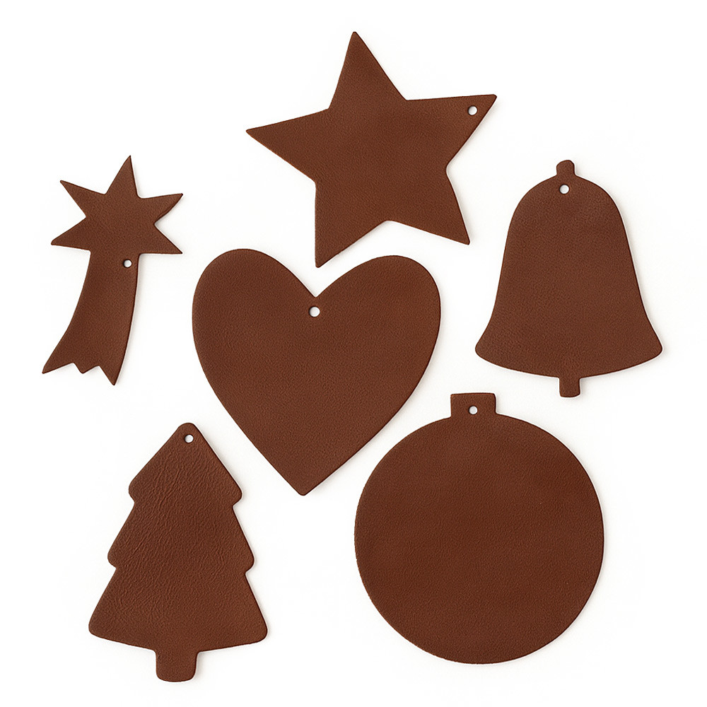 Hnědá vánoční ozdoba stromeček Yevheniy