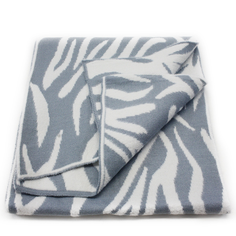 Světle modrý dámský dlouhý modní šál Olexey