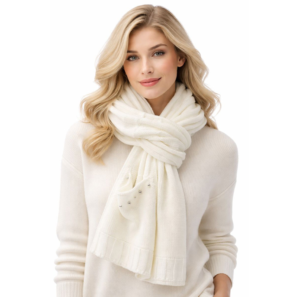 Sněhově bílý dámský dlouhý modní šál Fontana