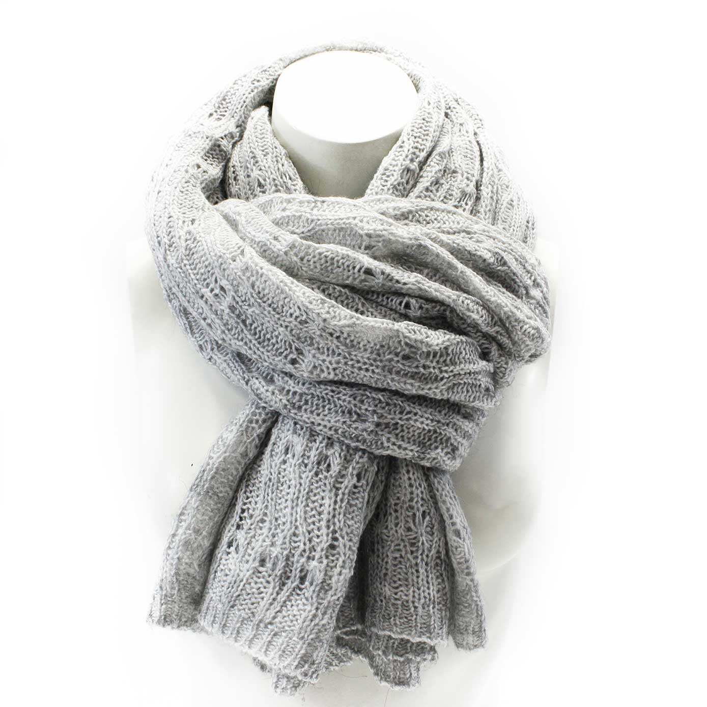 Světle šedý dámský pletený šátek Galina