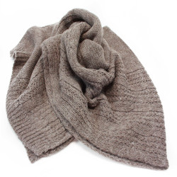 Hnědý dámský pletený šál Sachiko