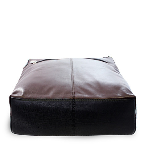 Hnědo černá dámská větší kožená crossbody kabelka Margaret