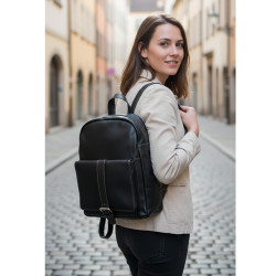 Černý kožený praktický batoh Fridlie