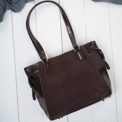 Tmavě hnědá dámská kožená taška přes rameno Brenda