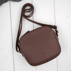 Tmavě hnědá dámská kožená crossbody kabelka Ashley