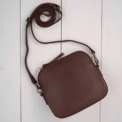 Čokoládově hnědá dámská kožená crossbody kabelka Ansie