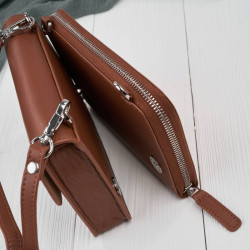 Hnědá dámská kožená crossbody kabelka 2 v 1 Cornelia