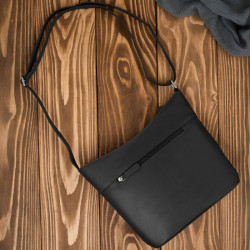 Černá dámská kožená crossbody kabelka Almira