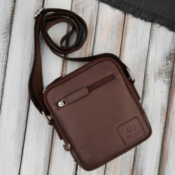 Tmavě hnědý pánský kožený crossbag Tarik