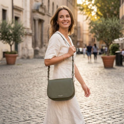 Olivově zelená dámská crossbody kožená kabelka Pernille