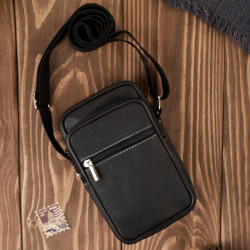 Černá malá pánská kožená crossbody taška Tessar