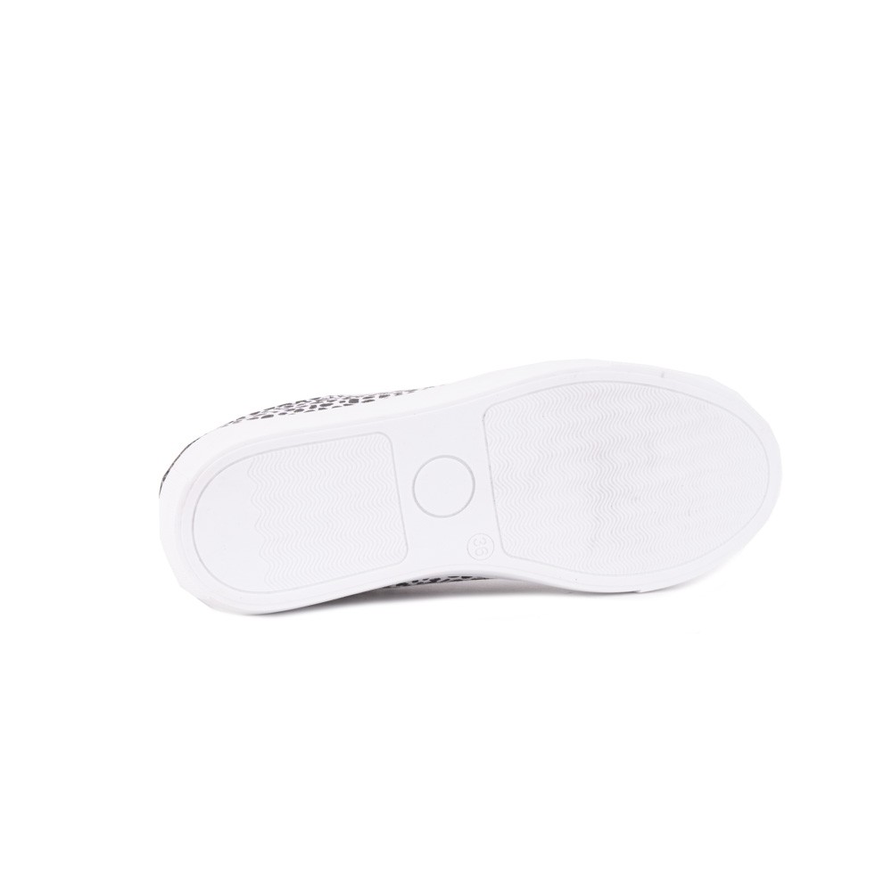 CRW8047 BLACK/WHITE