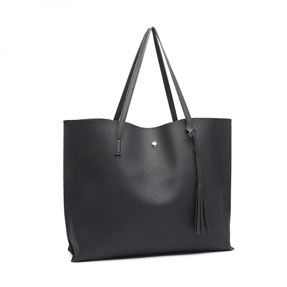 Černá dámská elegantní kabelka pro formáty A4 Miss Aara
