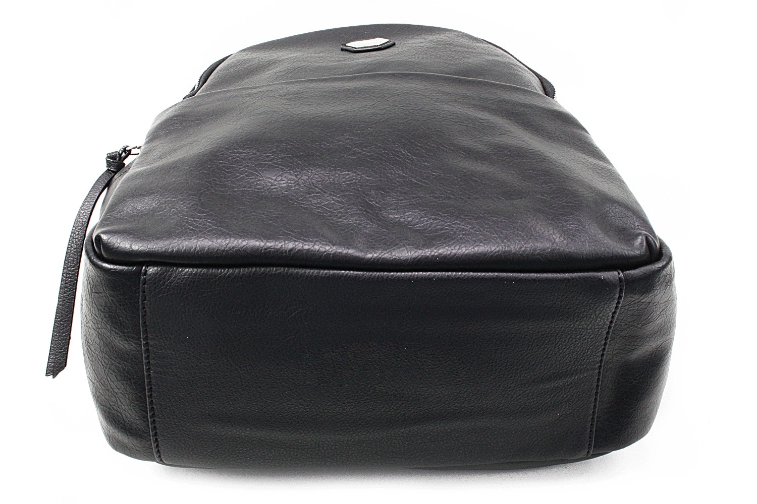 Černý moderní batoh Ibri